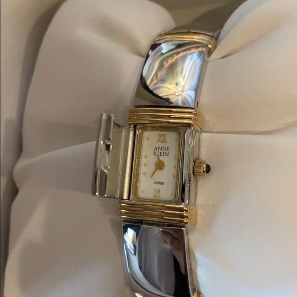 Anne Kelvin Swiss Ladies Watch Bracelet *RARE* - Picture 2 of 7